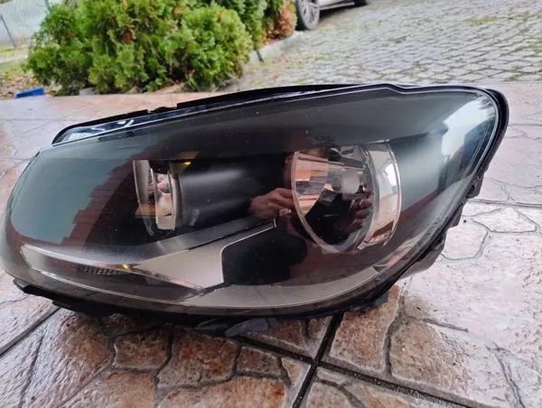 Vasen ajovalot VW Touran I LIFT 2010-2015 image 3