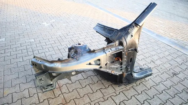 OEM 1149168744 Vasen Taka Lokasuoja Volvo XC60 II:lle image 3