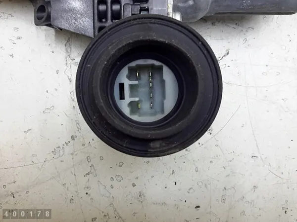 Régulateur de vitre Toyota Auris OEM 857200d120 image 4
