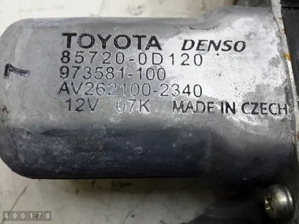 Régulateur de vitre Toyota Auris OEM 857200d120 image 5