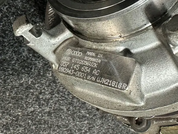 AUDI SQ7 Q7 II LIFT 4.0 TDI Turboaggregat 057145654AC image 5