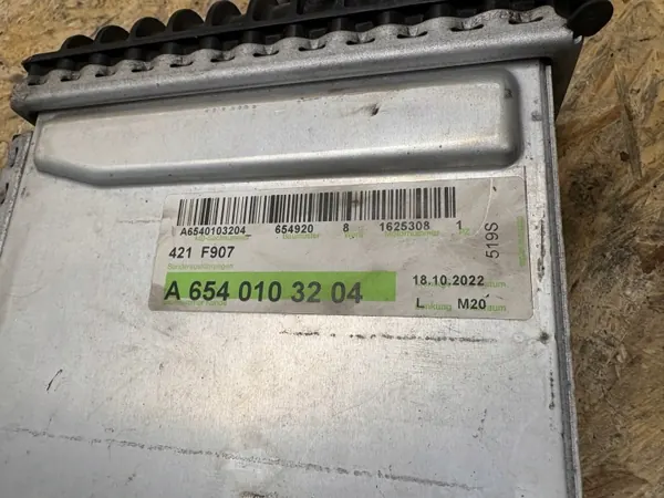 Mercedes Ladeluftkühler A6540904101 - Gebrauchtes OEM-Teil image 5