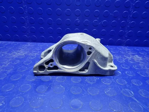 Mercedes-Benz CLA W117 A270 Support Demi-arbre OEM A2702230138 image 5