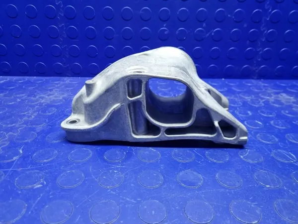 Mercedes-Benz CLA W117 A270 Support Demi-arbre OEM A2702230138 image 6