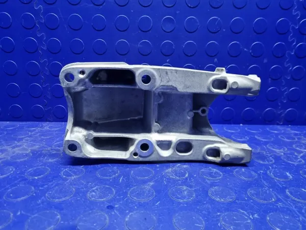 Mercedes-Benz CLA W117 A270 Support Demi-arbre OEM A2702230138 image 7