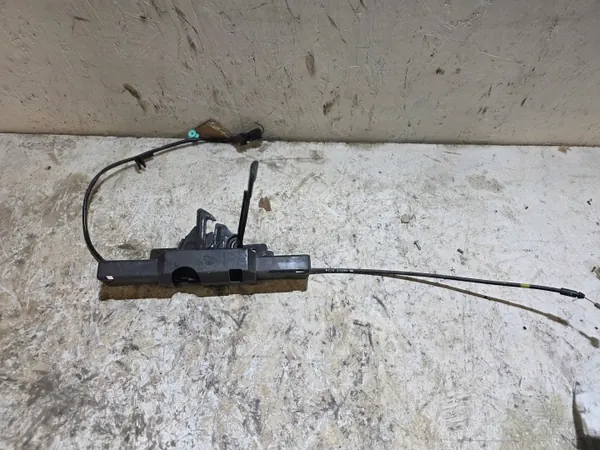 Fecho do Capô Hyundai OEM 81130-N9000 - Usado image 2
