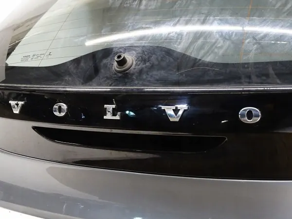 Tapa Maletero OEM POKRYWA BAGAŻNIKA VOLVO V40 II - Usado image 5
