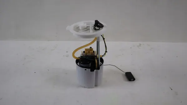 Bränslepump Volvo XC40 1.5 T3 OEM 32203667 image 2
