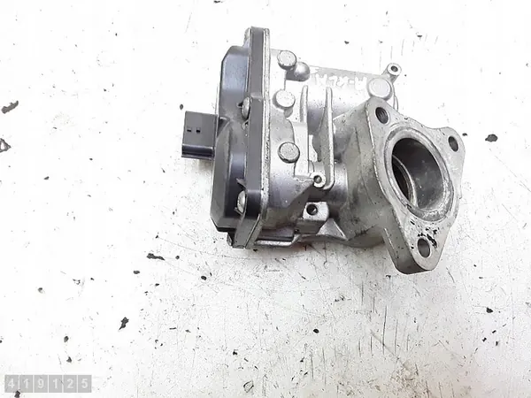 EGR-venttiili Mercedes A-luokka 2016 1500 CDI h8201143495 image 2