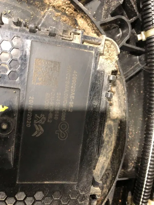 Réservoir AdBlue 2.2 EURO6 Citroen Jumper Boxer image 3