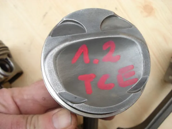 Kit Piston & Bielle OEM 72L74 72mm pour Renault Dacia image 3