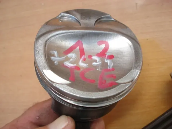 Kit Piston & Bielle OEM 72L74 72mm pour Renault Dacia image 8