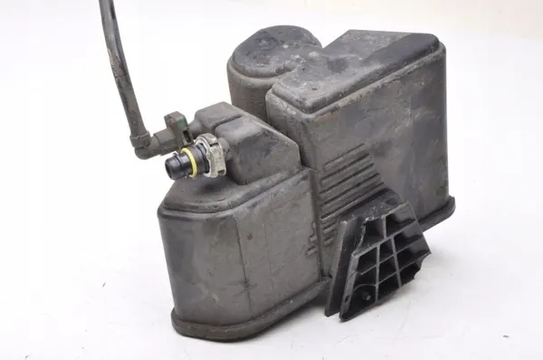 Mercedes A2464702900 koolstoffilter voor W176 1.6 image 2