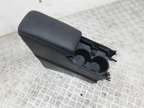 Accoudoir Lexus CT OEM 5891176010 - Cuir Console image 2