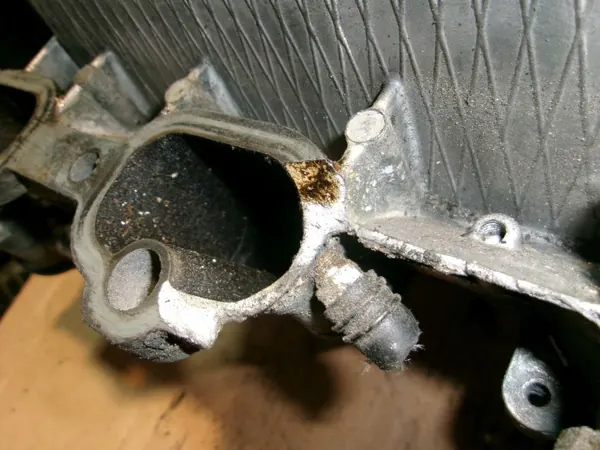 Colector de admisión Mercedes-Benz OE usado OEM 71825804 image 7