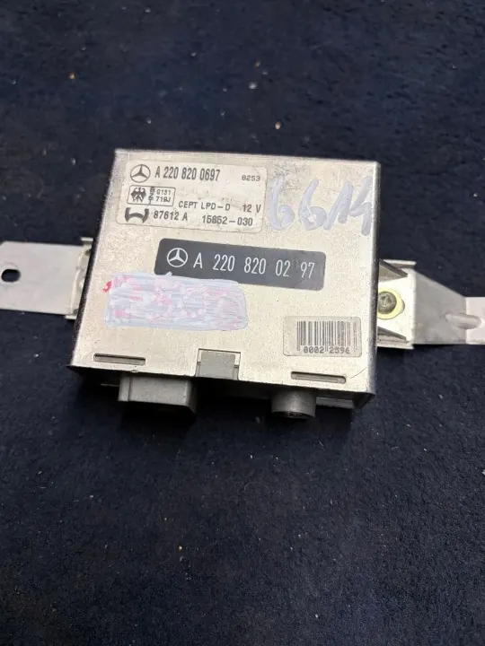 Mercedes W220 Module Webasto A2208200297 image 2