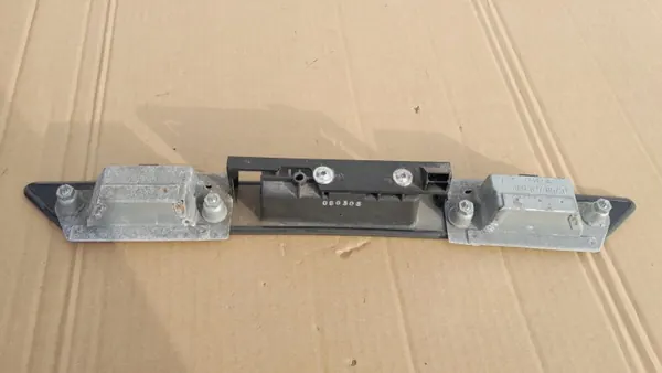 OEM BLENDA MIKROSTYK Garniture Coffre Éclairage Audi A4/A6 image 4