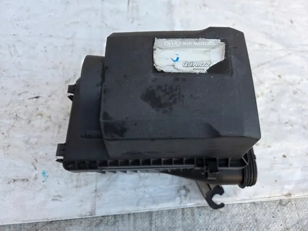 Ilmansuodatin Kotelo OEM 28112-h8450 Kia Rio IV:lle image 7