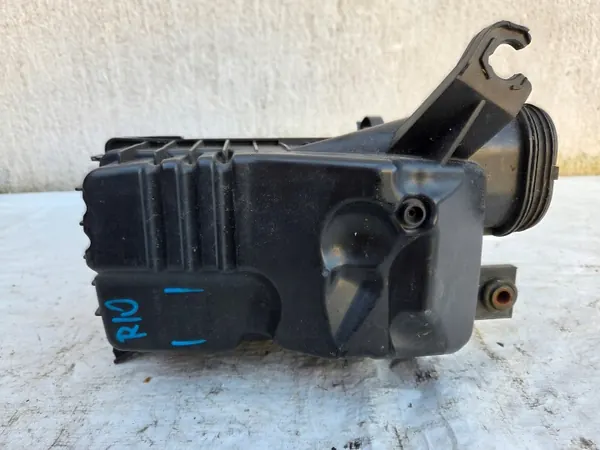 Ilmansuodatin Kotelo OEM 28112-h8450 Kia Rio IV:lle image 8