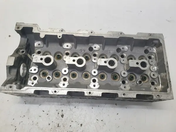 Sylinterikansi OEM A6460101420 Mercedes Vito W639 2.2 CDI image 3