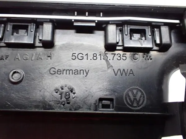 Grille de ventilation radio OEM 5G1817736C VW Golf VII image 5