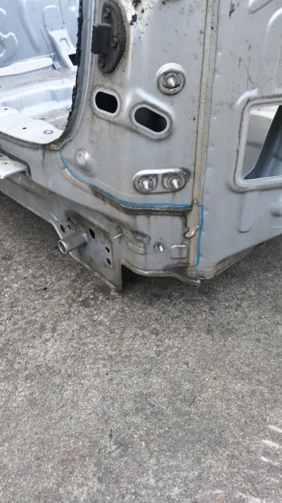 OEM HYUNDAI TUCSON III takaseinä - Käytetty image 3