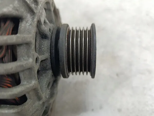 ALTERNATORI VW GOLF V 1.4 16V 036903024L image 5