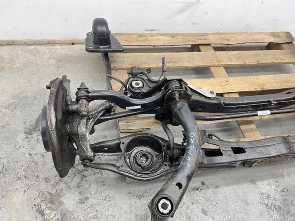 Skoda Superb III achterophangingbalk OEM MMAUTKO-27765 image 6
