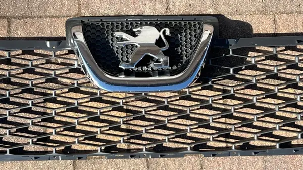 Grille de Pare-chocs Avant Peugeot Boxer OEM 1306599070 image 5