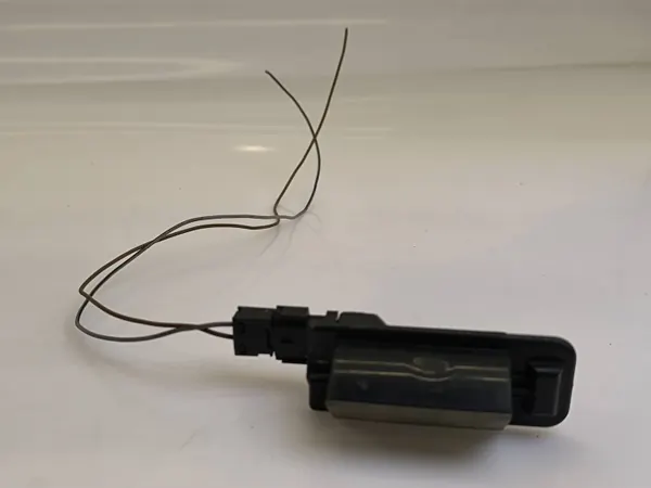 Luz de matrícula BMW E130333 para Serie 3 E46 image 2