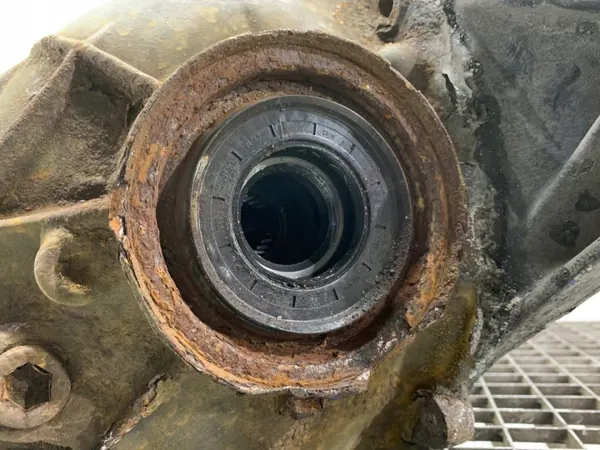Achterdifferentieel OEM LORK-372-112372 Mercedes W218 image 4