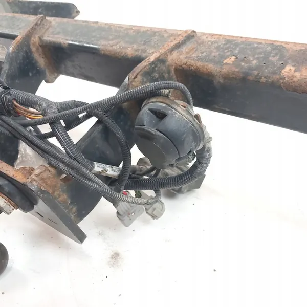 Poutre d'attelage Nissan Navara image 2