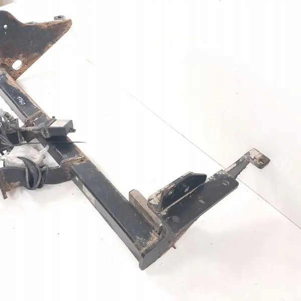 Poutre d'attelage Nissan Navara image 6