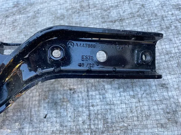 Right Hood Hinge Mercedes Vito W447 A4478807600 image 3