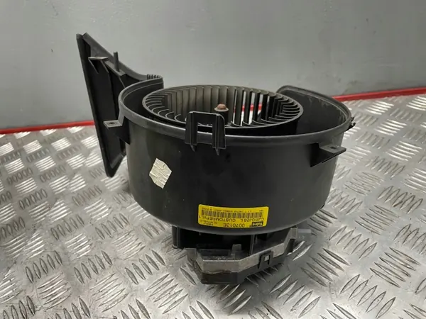 Matkustamon tuuletin OEM 23666710 Opel Vectra C:lle image 4