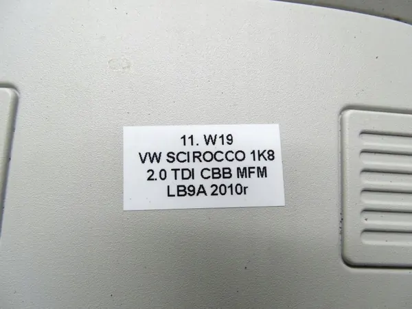 OEM 1K0868837E Luz de Cabina para VW Scirocco III image 8