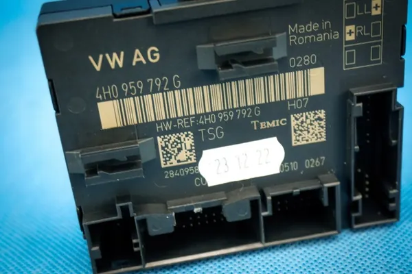 Controlador porta dianteira Audi A8 S8 OEM 4H0959792G image 3