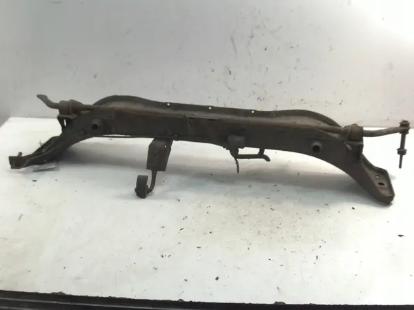 Mazda 626 III Hinterachsträger OEM AK-12-57718 image 5