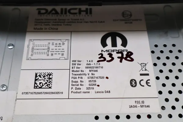 Rádio Lancia Ypsilon OEM '07357167520 - Usado image 9