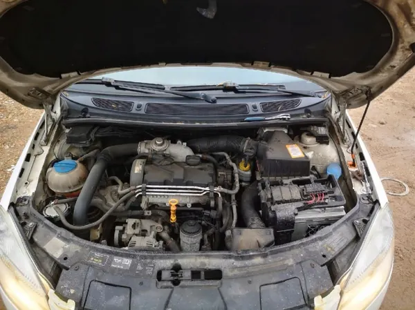Pompe à huile OEM 045103127D pour Skoda Praktik 1.4L image 8