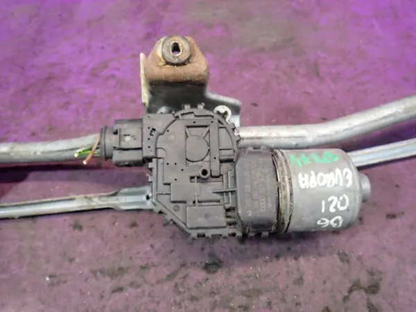 Audi A4 B6 Station Wipermotor OEM Zawada-388460- image 3