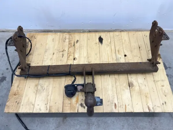 Barre de remorque Mitsubishi Lancer VIII OEM MMAUTKO21039 image 2