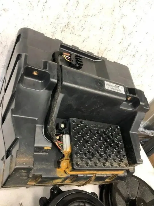 Porsche Soundsystem OEM 97064556503 für Panamera image 4