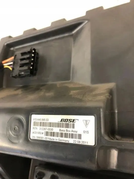 Porsche Soundsystem OEM 97064556503 für Panamera image 5