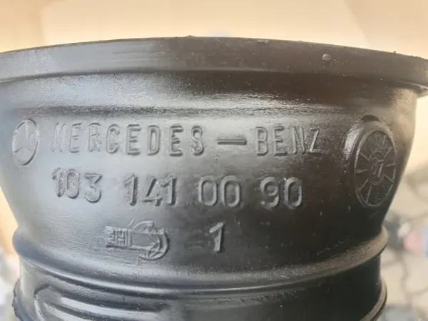 Nedre luftflödesmätarhus OEM 1031410090 Mercedes M103 image 3