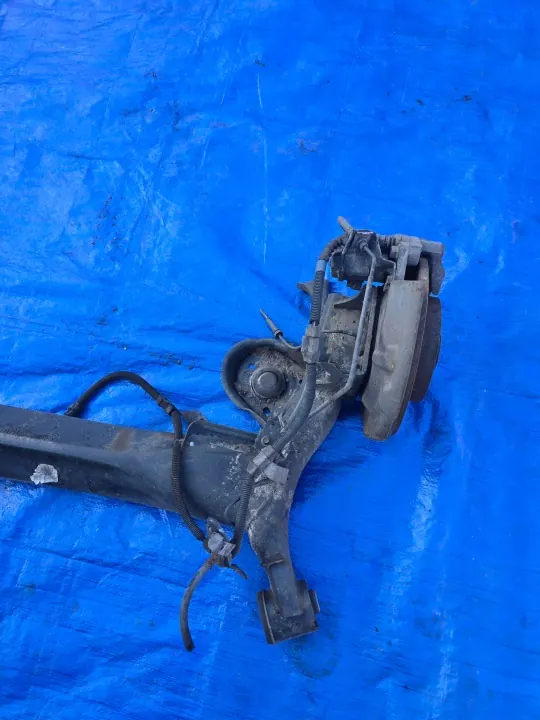 OEM QASHQAI 2 II J11 LIFT 1.2 DIG Bakaxelbalk image 3