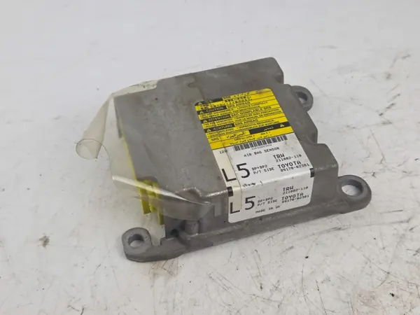 Sensor airbag OEM 89170-02381 para Toyota Corolla E12 image 2