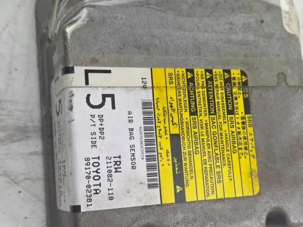 Sensor airbag OEM 89170-02381 para Toyota Corolla E12 image 4