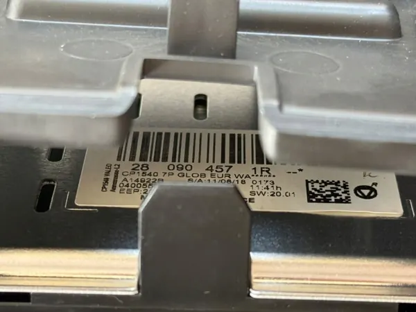 Renault Megane IV Navigationsdisplay OEM 280904571R image 6