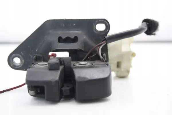 Fecho de porta-malas OEM ZAMKE KLAPY BAGAŻNIKA Alfa Romeo GT image 5